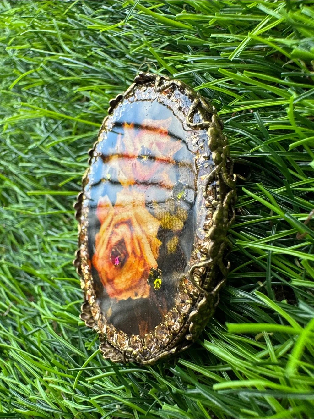 Vintage Floral Brooch